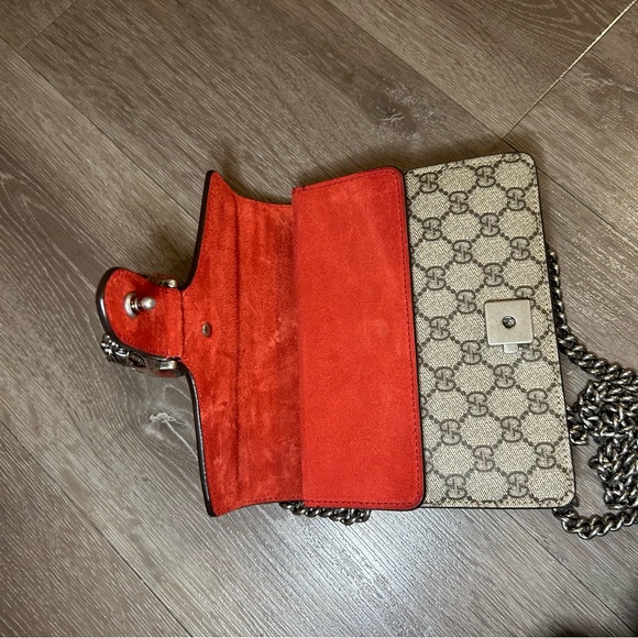 Gucci Dionysus GG Shoulder Bag with Strap - Picture 5 of 16